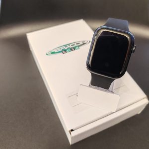Apple Watch series 7 45mm ricondizionato. Batteria 90%, garanzia inclusa.
